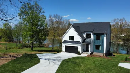 Lakeshore Modern!  Lake Front with Platform Dock and 2 Kayaks, Firepit and Views