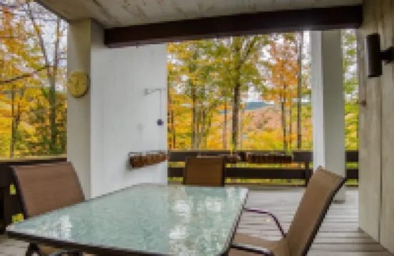 Gavia Chalet - Mountain Views - Private Hot Tub - Loon Mtn - Kancamangus Highway