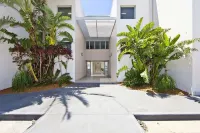 Neat, clean, 1 bedroom close to Shoal Bay Beach !