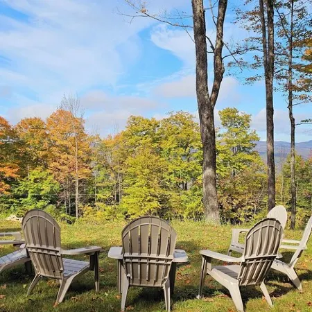 Breathtaking Mountain Views and Sunsets, Fully Renovated, Luxury VT Retreat,