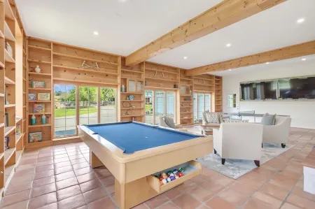 Gruner Bungalow at Otium Cellars