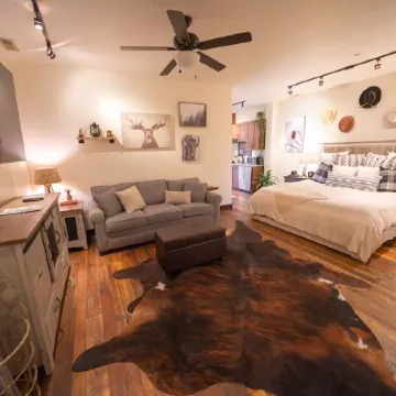 Cozy Studio in the center of downtown Whitefish