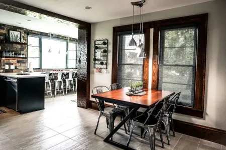 Oasis Carlisle in Amish Country