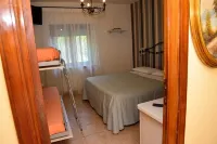 Granny Cornelia's accommodation Отели в г. 