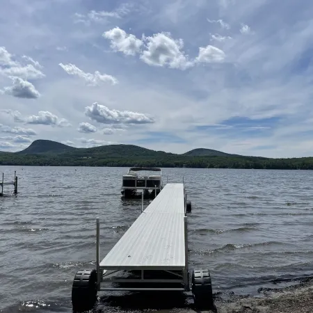 Lake Willoughby Views and access.  Boat Dock and Beach  Wood fired hot tub
