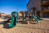 Bridgeview Lodge Overlooking Tablerock Lake Hotels in Ruth B Rural Township