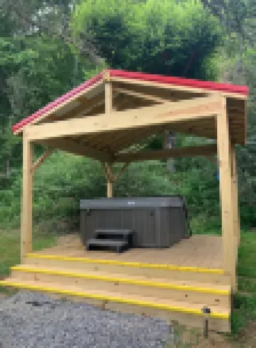 Secluded & Romantic, Blowing Rock, Views, Hot Tub - the Red Rover