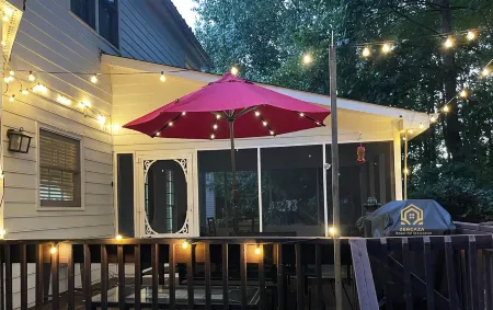 ZenCaza: Perfect Blend of Retreat and Getaway-Prime 5-Bed with Lux King Ensuite Отели рядом с достопримечательностью «All-A-Flutter Butterfly Farm»