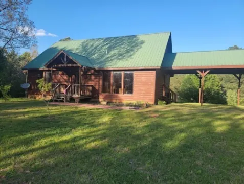 Cozy Cabin at Copperhill, Tn. Fire Pit, Hot Tub, Nature Trails.....WOW