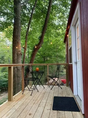 Critter Cottage at Coops Creek Cabins