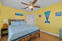 Waterfront Home With Private Fishing Pier on Turtle Bay