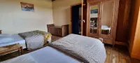 Quiet renovated house near the beach with beautiful garden in Kerdalé