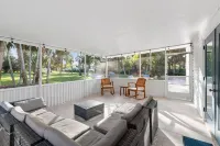 Serenity of West Palm Beach - 5 bed 4 bath Heated Pool and Hot Tub - 3 mi PBI Các khách sạn ở Haverhill