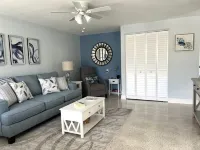 3 Minute walk to beautiful AMI beach! Old Florida Charm with a Modern Flair! - 2つ星