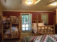 1 room cabin Fern Creek Cabins @ New River Gorge White Water Hiking Hot tub. Hotels near New River Gorge