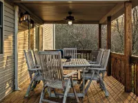 Spacious 5-bedroom country house in tranquil Blakeslee with WiFi, AC Hotels in Tunkhannock Township