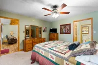 2 Master Suites - Clean - Cozy - WiFi - Elk - Covered Porch - ezAccess - 5 Stars