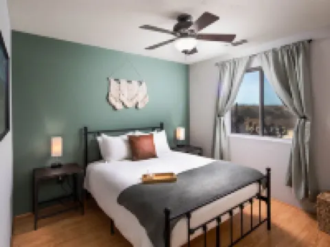 AZ Wine Country Retreat - Desert Views + Hot Tub! Hotels in Cottonwood-Verde Village