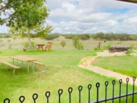 V&R Sky Ranch~Hot Tub~Starry Skies~Dry Sauna~ 班德拉縣酒店