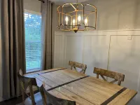 Minutes to 76 Strip-Full Resort Amenities-Inside/Outside Pools, Pond View