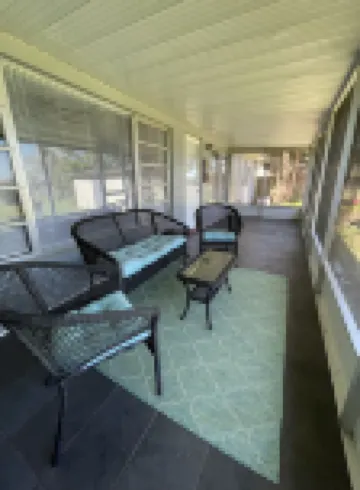 Newly Remodeled Lakefront Vacation Home on the Chain of Lakes in Winter Haven