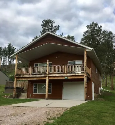 At the edge of Hill City in the heart of the Black Hills