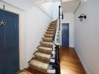 Heart of Oak Bluffs, No Car Needed! Ocean Views, Walk to Everywhere! Hotels in Oak Bluffs