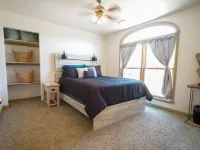 THE PERFECT HOUSE FOR YOUR WESTERN COLORADO TRIP Hotels in Delta