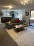 Cozy 1-bedroom apartment in St. George with AC, WiFi, BBQ grill and hot tub