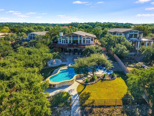 Lake Travis Waterfront Resort -  Dock, Pool, Hot Tub & Sunset Deck