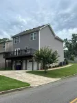 THE GOVERNOR’S RETREAT<br>Home Sweet Home Retreat Near Downtown Clarksville - balcony
