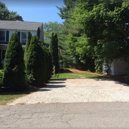 Awesome location downtown. Walk to the beach, marginal way