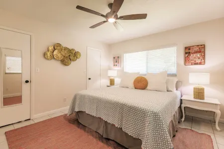 Walk to the Beach! Charming Home w/ Fire Pit