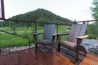 Stargazing in the San Juan Forest - Tiny Home Pair