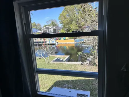 Okeechobee Canal Vacation rental with dock