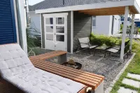 Fräulein Meer - Your vacation home on Rügen: Family vacation for 6 p. + 2 toddlers Hotels in Altefahr