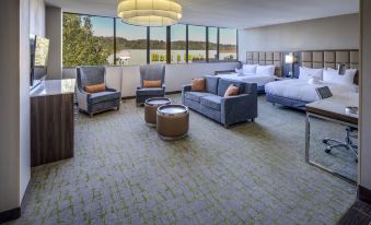 Doubletree by Hilton Huntington