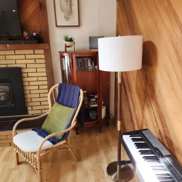 Hot Tub, Near Autzen Stadium,  Deck and View