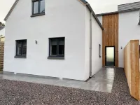 Deluxe 2 bed en-suite, stunning views, parking