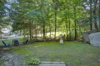 Cozy A-frame Cabin- Walk to Hills pond/Sunset lake- 20 mins to gunstock