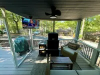 ARROWHEAD HIDEAWAY: Mountain Home - Hike, Golf, Kayak, & Near Baseball