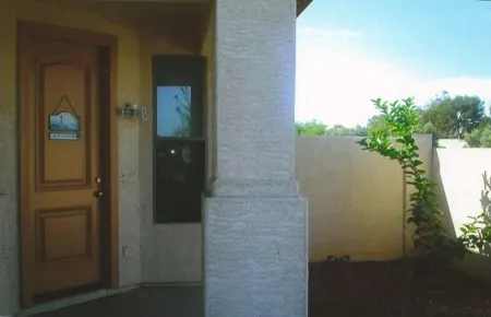 Gorgeous Clean 4 Bedroom Glendale Vacation Home + Wi-Fi