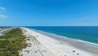 NEW! On The Beach- Ocean Views From Balcony & Bedroom- Steps to Pool & Beach