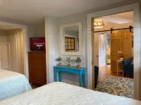 Relax at our Shack! Walk to Oqunquit/Moody Beach