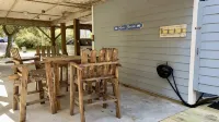 3 Bed/2.5 Bath 1450 sq ft with Large Open Floor Plan, 3 Min Walk to Beach