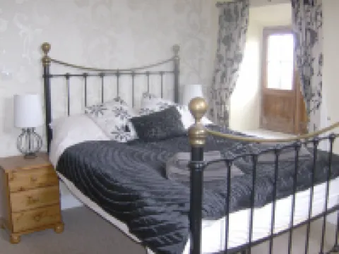 Historic Barn With Breathtaking Views Over Derbys/Staffs Border. Pet Friendly