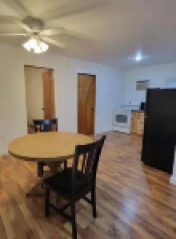 Starlight Hill 1 Bed 1 Bath