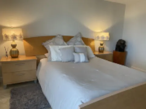 Penthouse Condo, with stunning ocean views