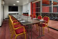 Hotel de Bourgtheroulde, Autograph Collection