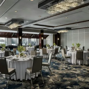 Sheraton Montreal Airport Hotel